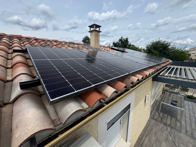 Après nettoyage de panneaux solaires par R Sud Drone
